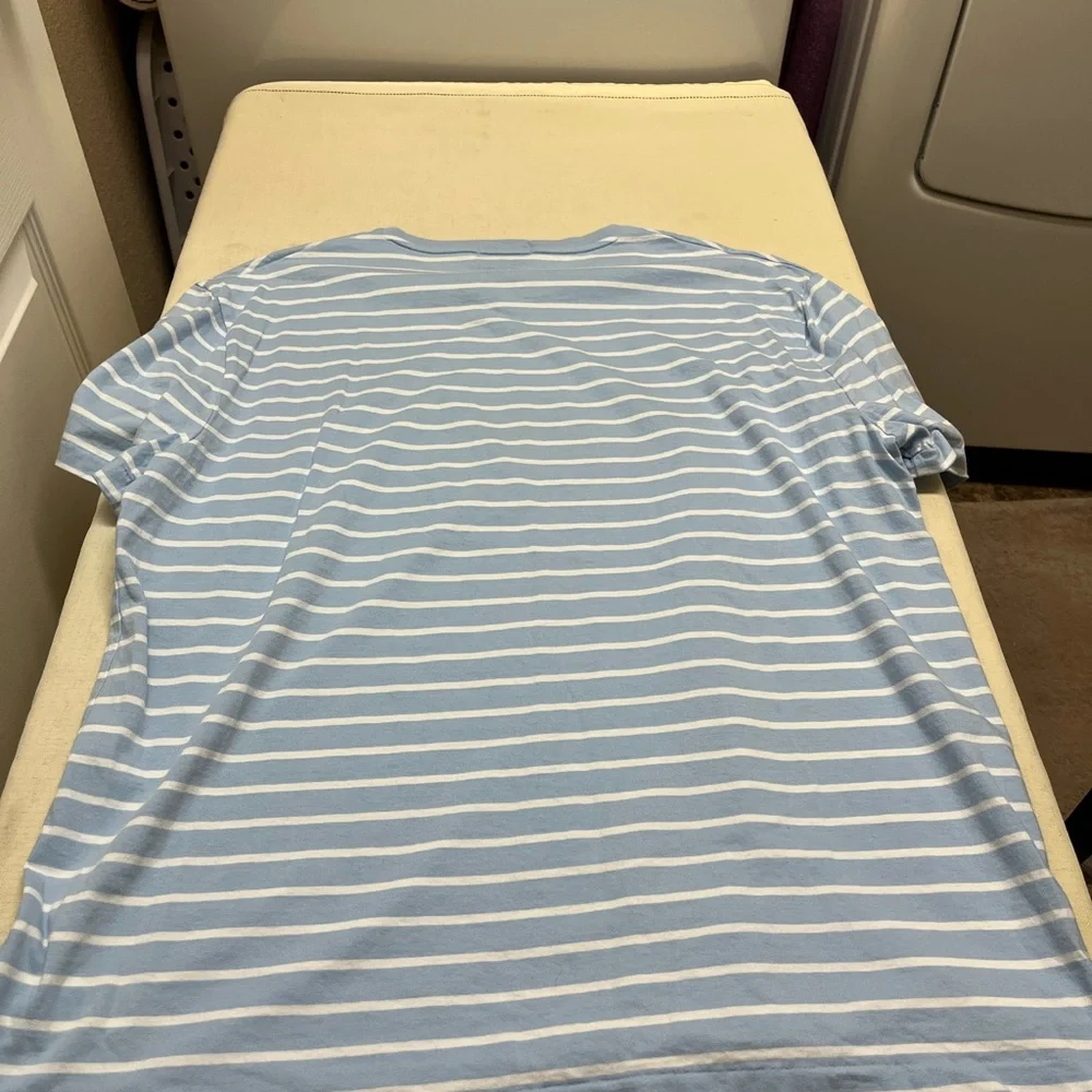 Polo Ralph Lauren men’s XL blue & white striped cotton v-neck tee